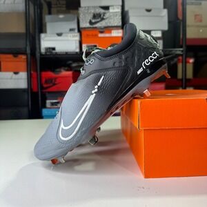 Nike Hyperdiamond 4 Elite Softball Cleats Grey/Black Women's Size 9.5 CZ5917-001